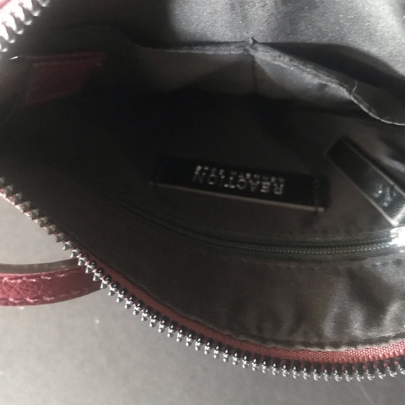 Kenneth Cole Cross Body Purse - Picture 5 of 9